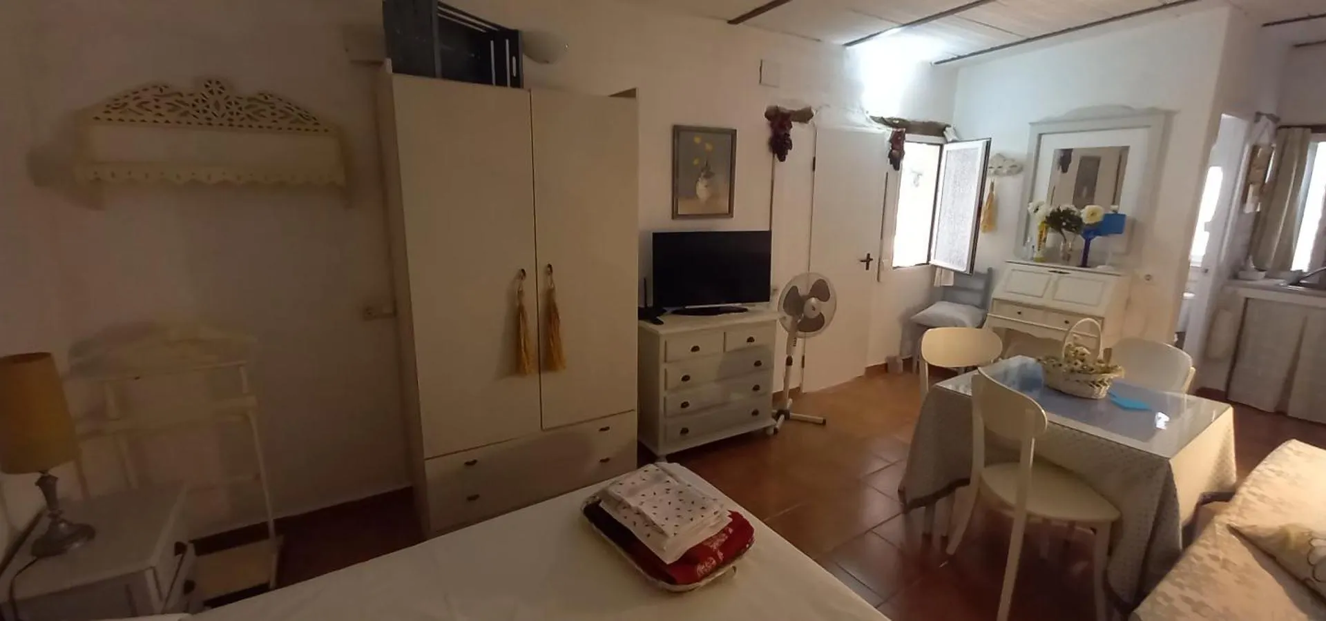 צ'יקלנה דה לה פרונטרה La Posada De La Pinaleta 0*, צ'יקלנה דה לה פרונטרה